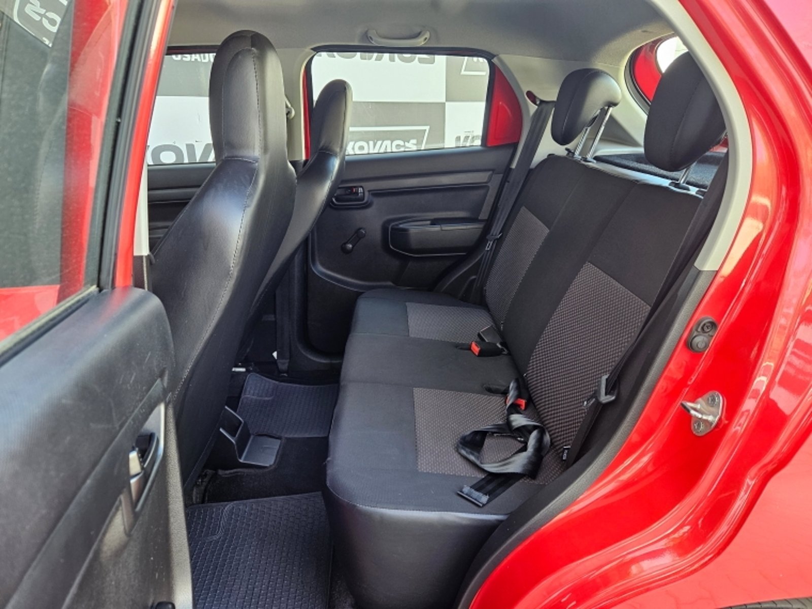Suzuki S-PRESSO 1.0 GLX AC MT 2021 - Imagen 8 de 17