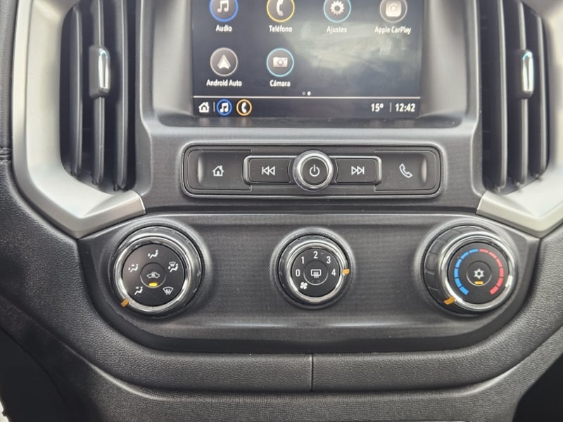 Chevrolet COLORADO 2022 - Imagen 12 de 20