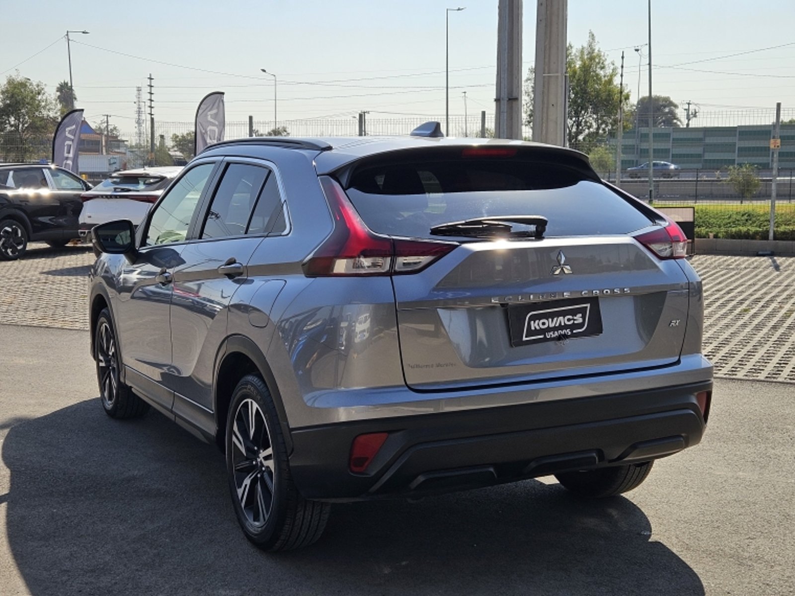 MITSUBISHI ECLIPSE CROSS RX AT 1.5 2023 - Imagen 6 de 19
