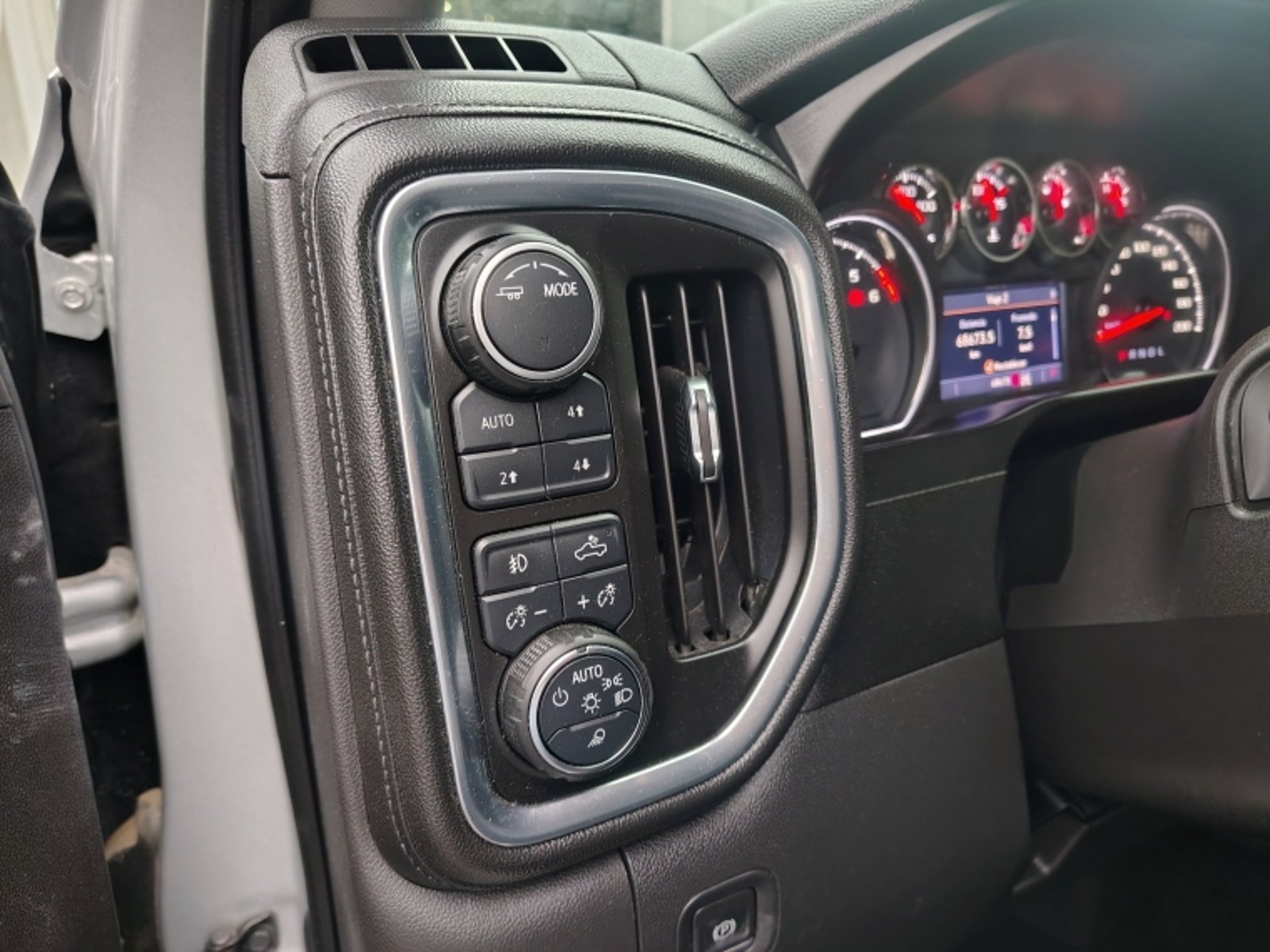 Chevrolet SILVERADO 5.3 CC LT TB AT  4X4 2020 - Imagen 15 de 18