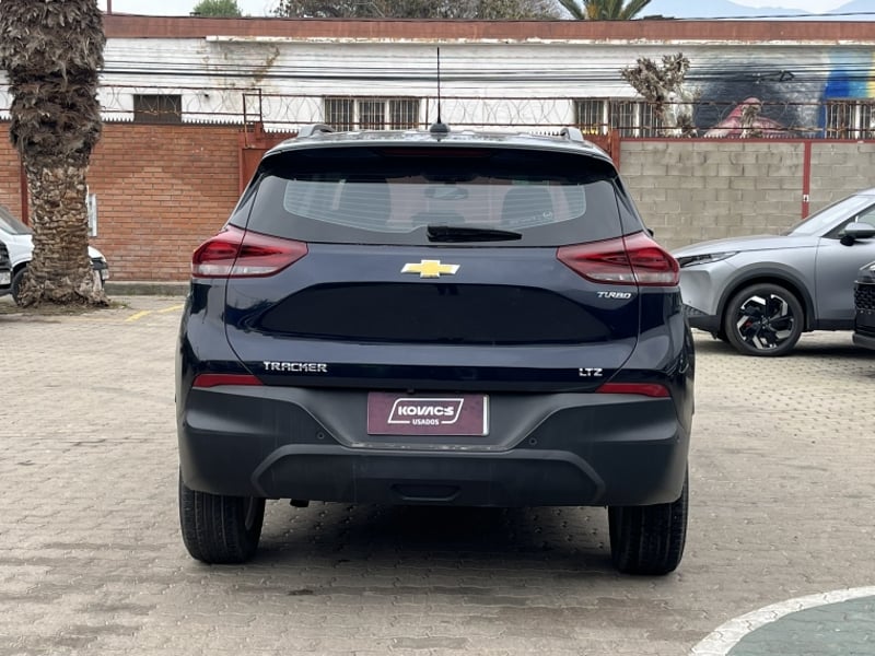 Chevrolet TRACKER 1.2T LTZ MT 2023 - Imagen 4 de 20