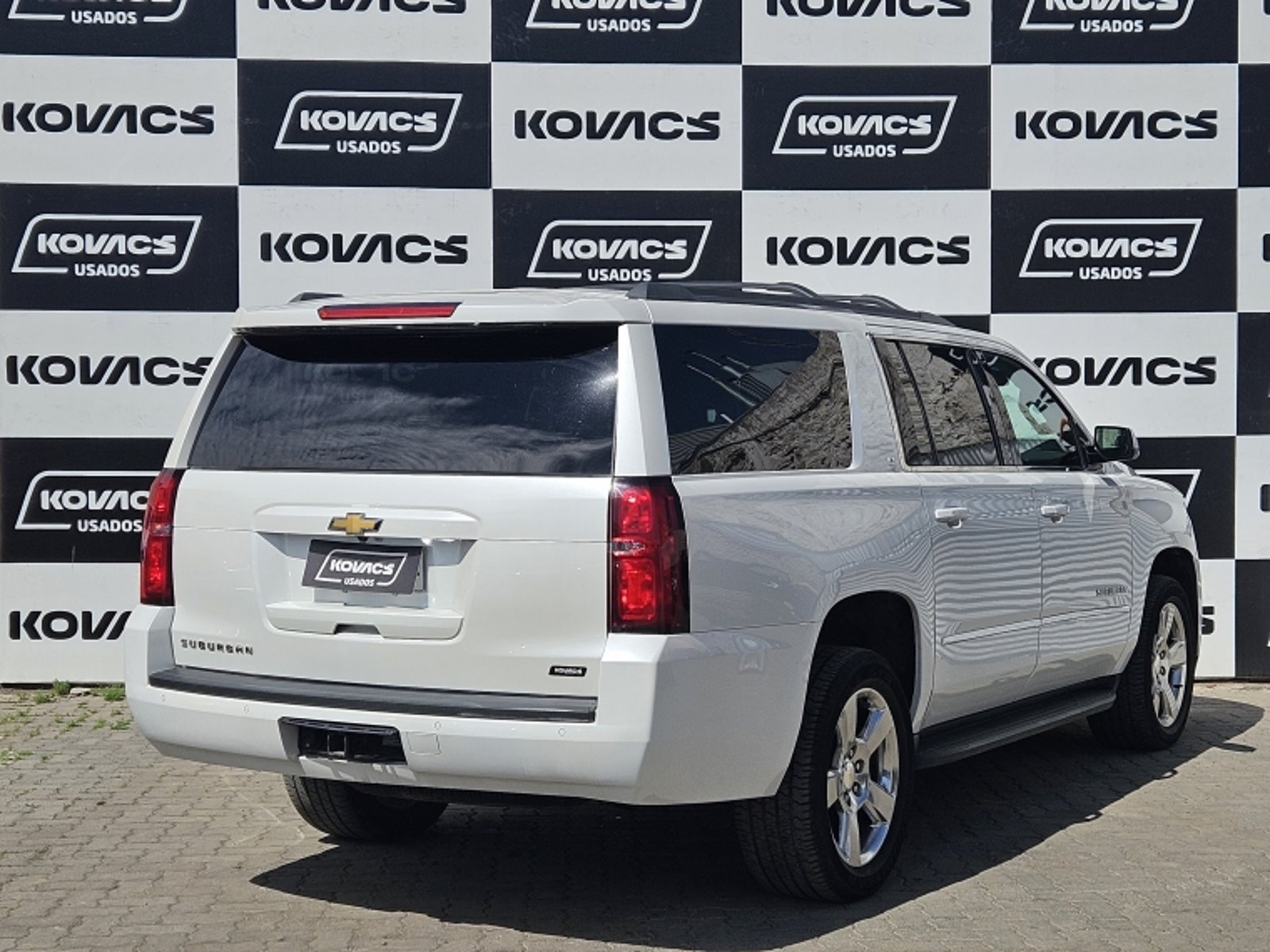 Chevrolet SUBURBAN 2019 - Foto 4 de 20