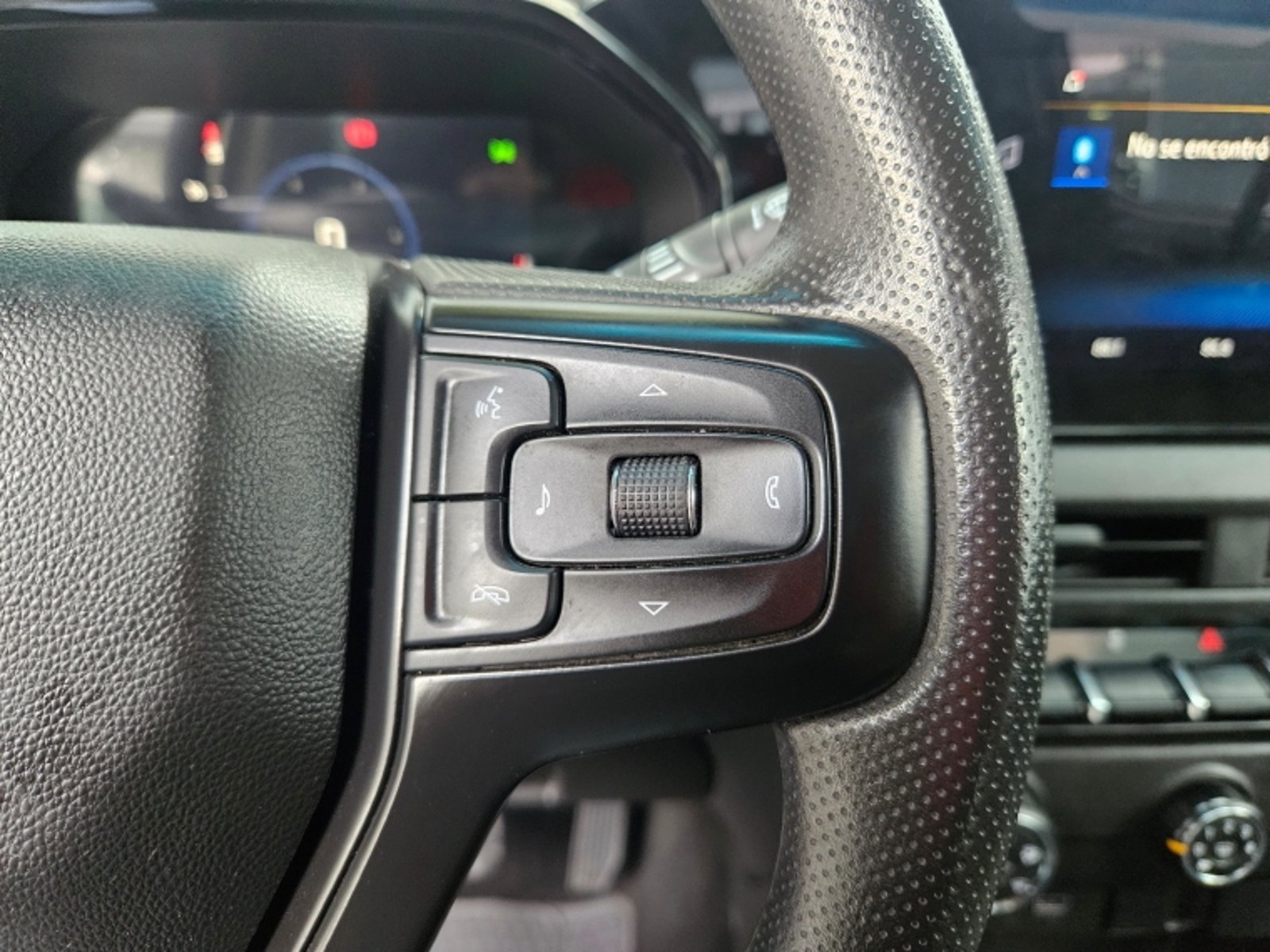 Chevrolet COLORADO 2.8 WT MT DIESEL 4X4 2024 - Imagen 17 de 20
