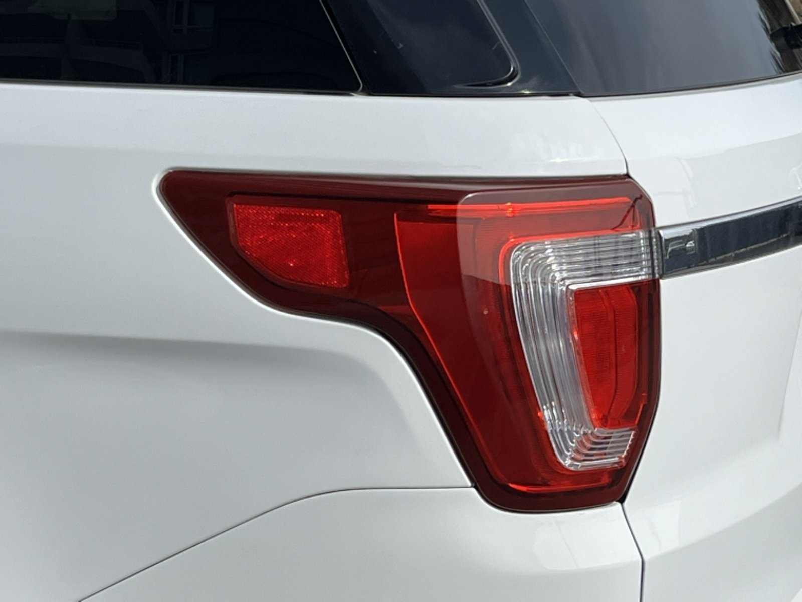 FORD EXPLORER 2.3 ECOBOOST AT 2018 - Imagen 11 de 20