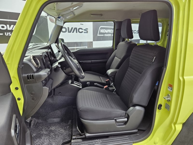 Suzuki JIMNY 1.5 GLX AT  4X4 2024 - Imagen 9 de 17