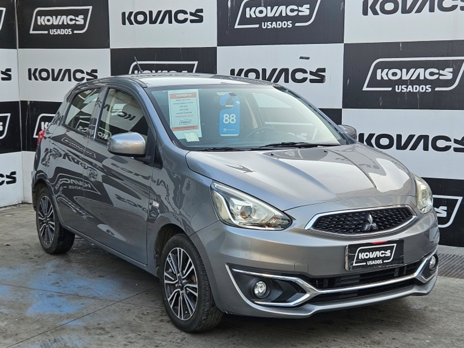 Mitsubishi MIRAGE 1.2  GLS MT 2018 - Foto 4 de 17