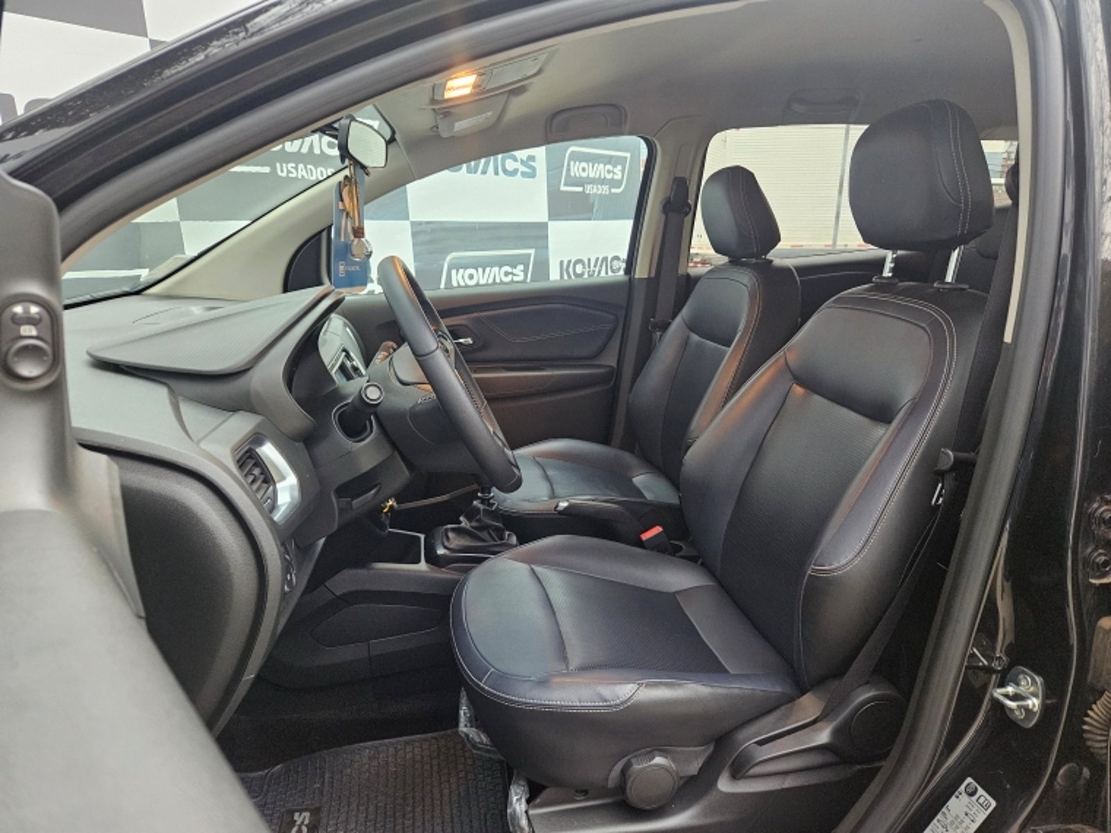 Chevrolet SPIN 1.8 PREMIER MT 2024 - Imagen 15 de 20