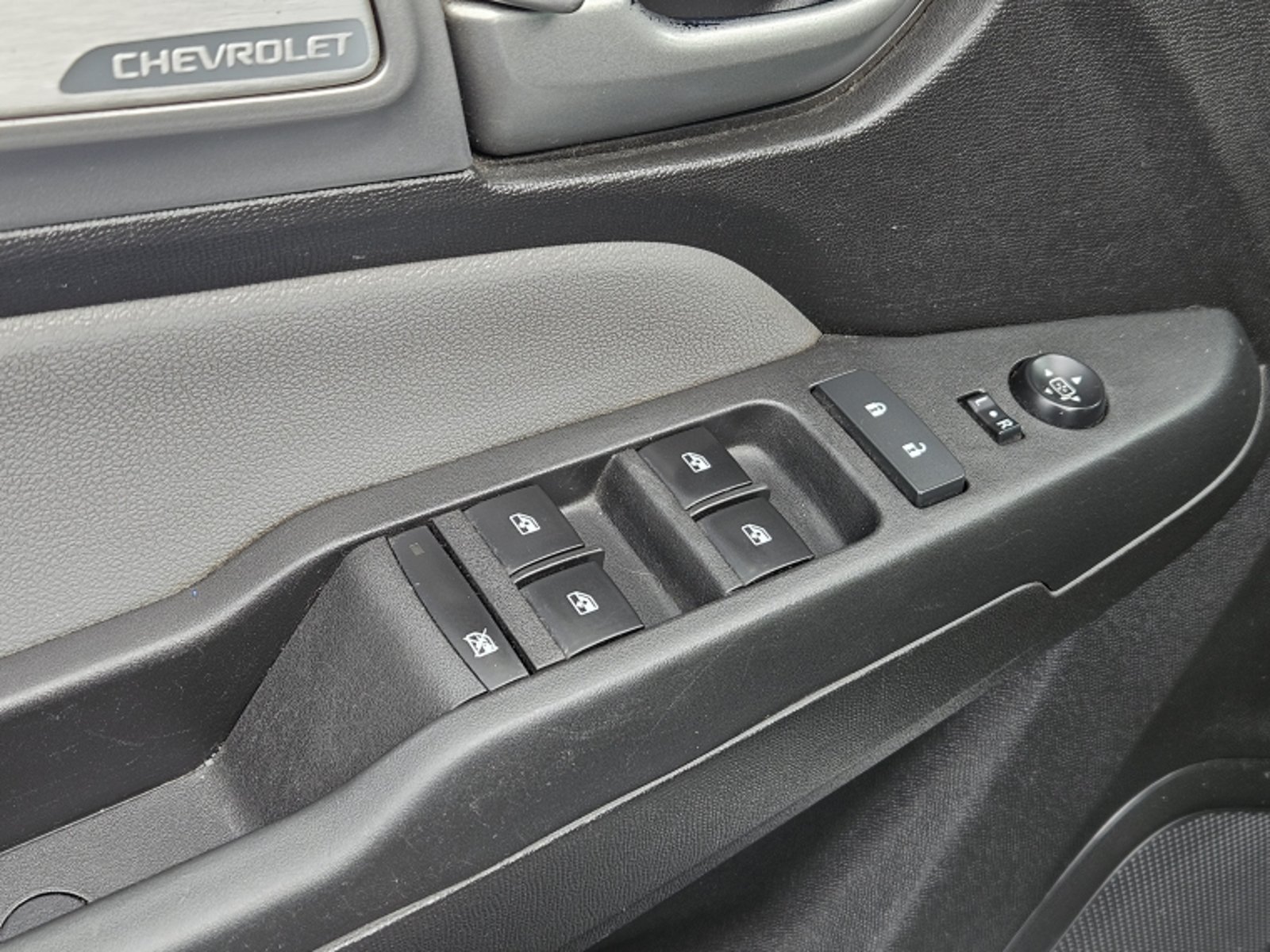 Chevrolet COLORADO COLORADO DCAB 4X4 2.8 AT 2022 - Imagen 15 de 20