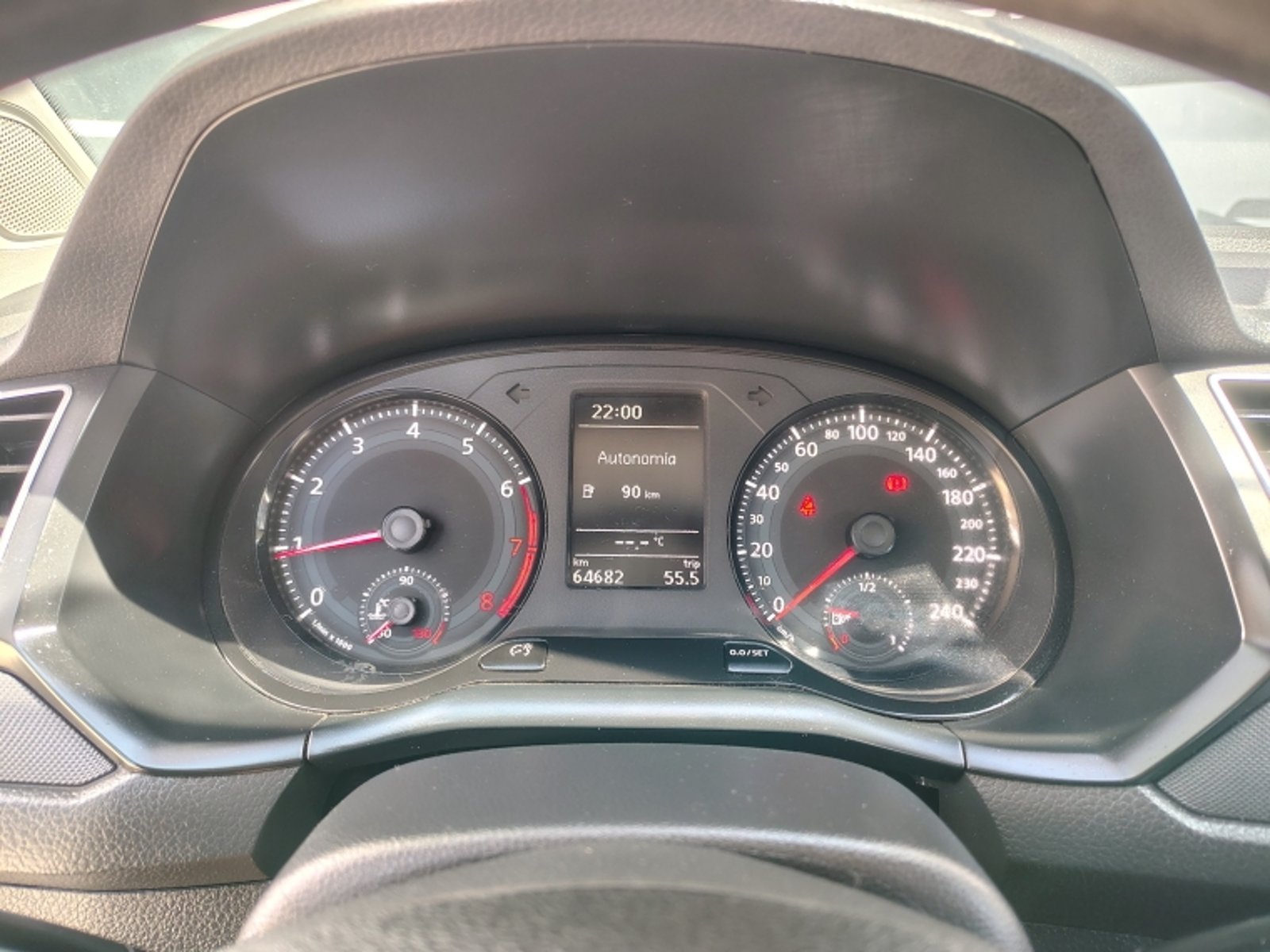 VOLKSWAGEN VOYAGE 1.6 COMFORTLINE MT 2021 - Imagen 16 de 18