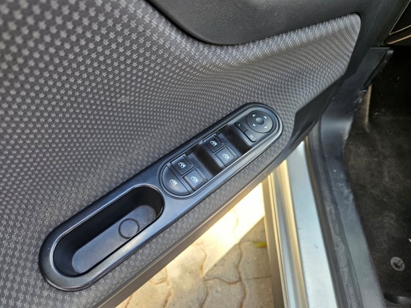 MG 3 3 COMFORT PLUS 1.5 2016 - Imagen 13 de 17