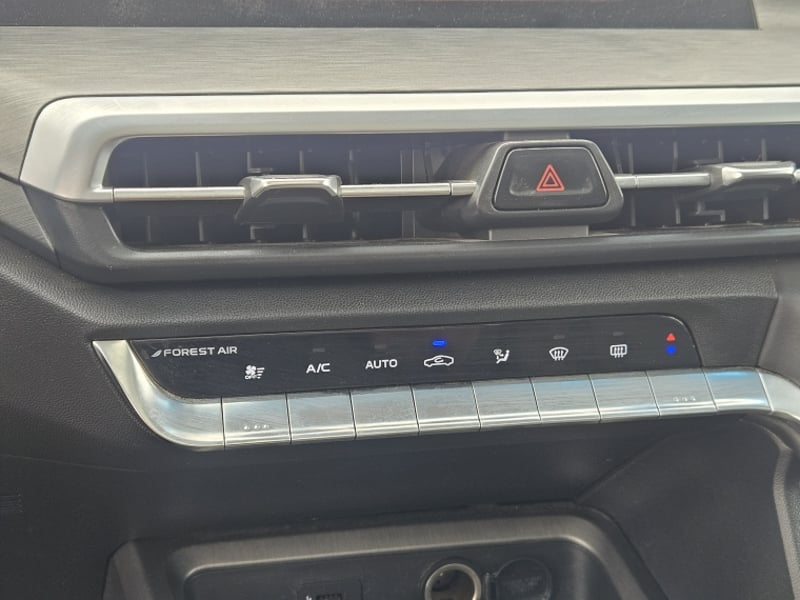 Changan CS35 PLUS LUXURY AT 1.4 2022 - Imagen 18 de 20