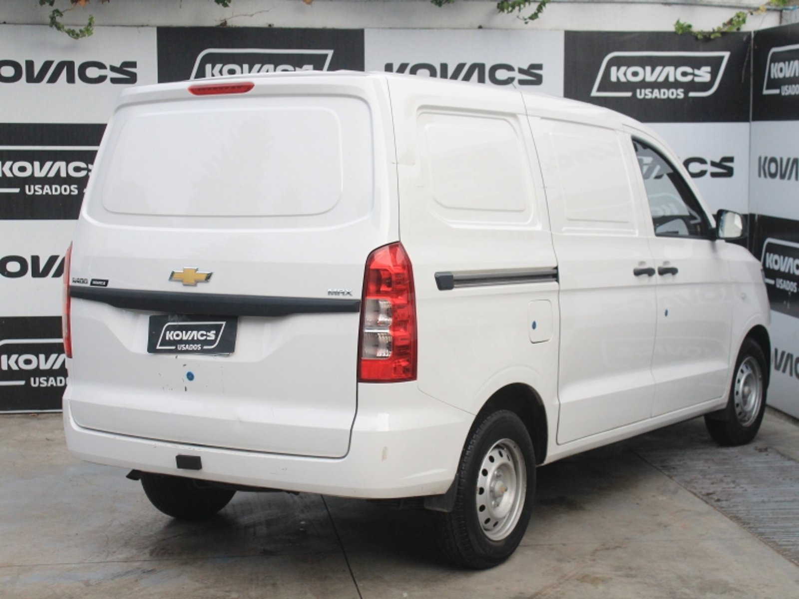 CHEVROLET N400 1.5 MT MAX AC 2024 - Imagen 11 de 13