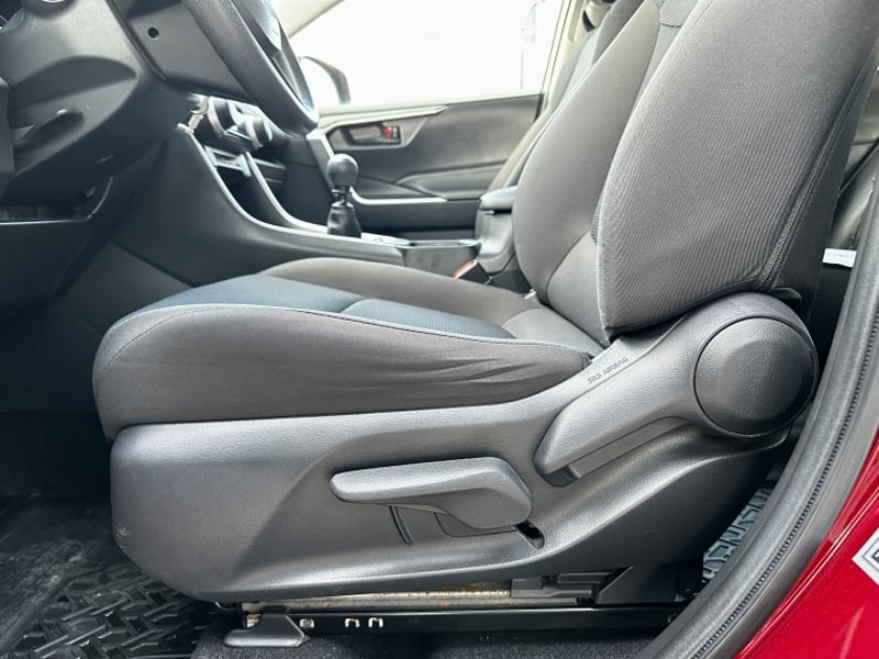 Toyota RAV4 2.0 LE MT 2023 - Imagen 16 de 19