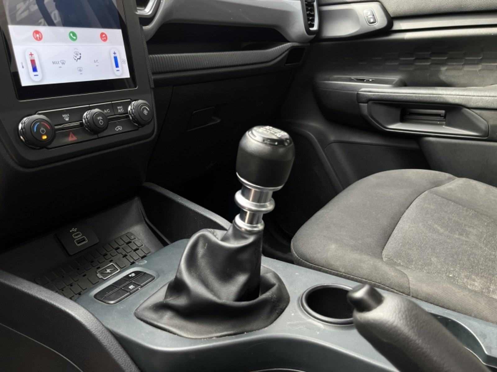 FORD RANGER XLS 2.0 2024 - Imagen 15 de 20
