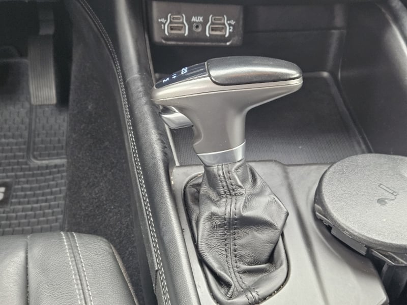 Dodge DURANGO DURANGO SXT RWD 3.6 AUT 2022 - Imagen 14 de 20