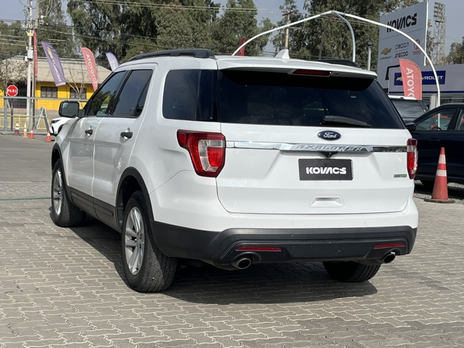 FORD EXPLORER 2.3 ECOBOOST AT 2018 - Imagen 3 de 20
