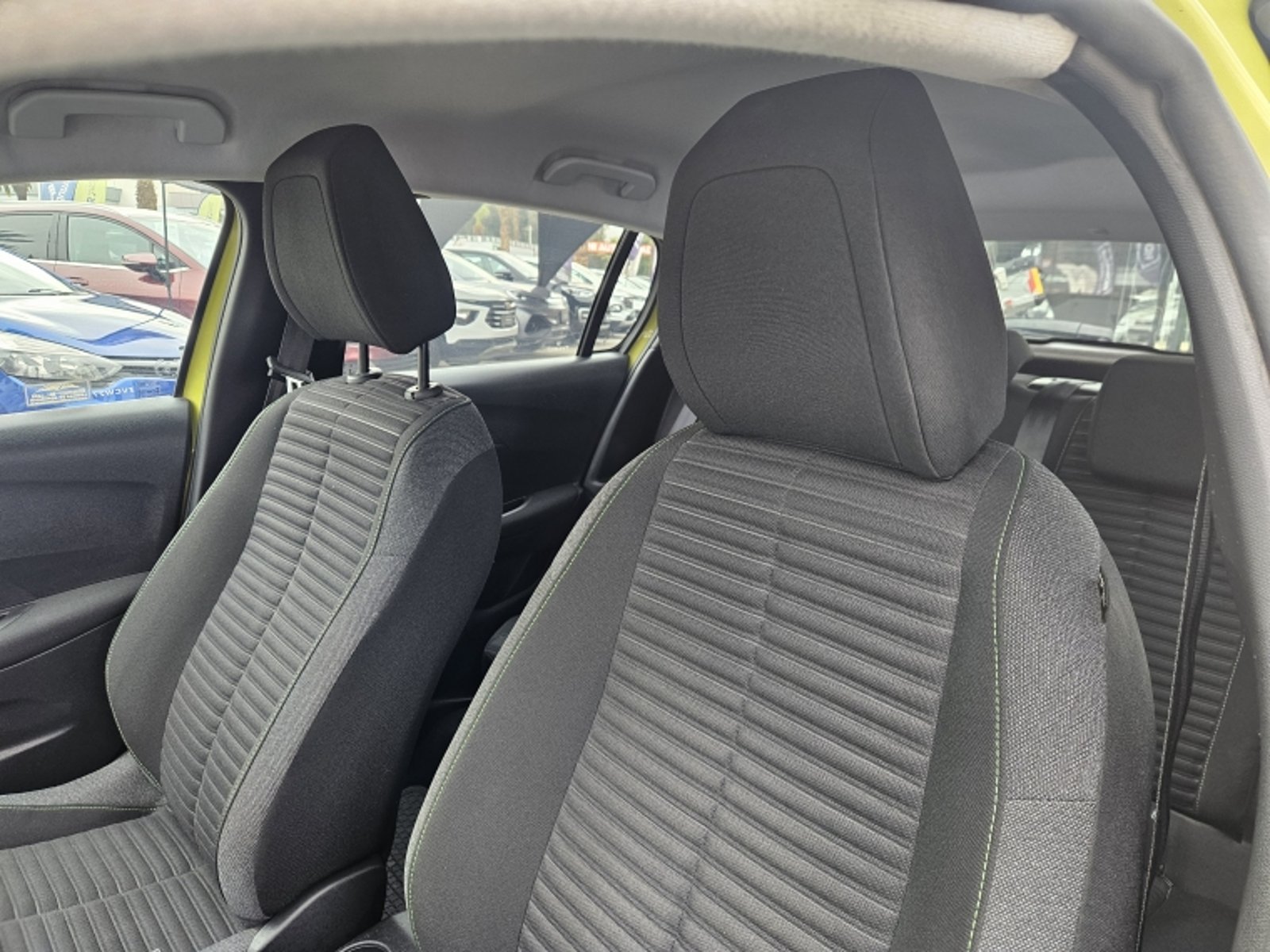 PEUGEOT 208 ACTIVE PURETECH 100 MT 2025 - Imagen 15 de 19