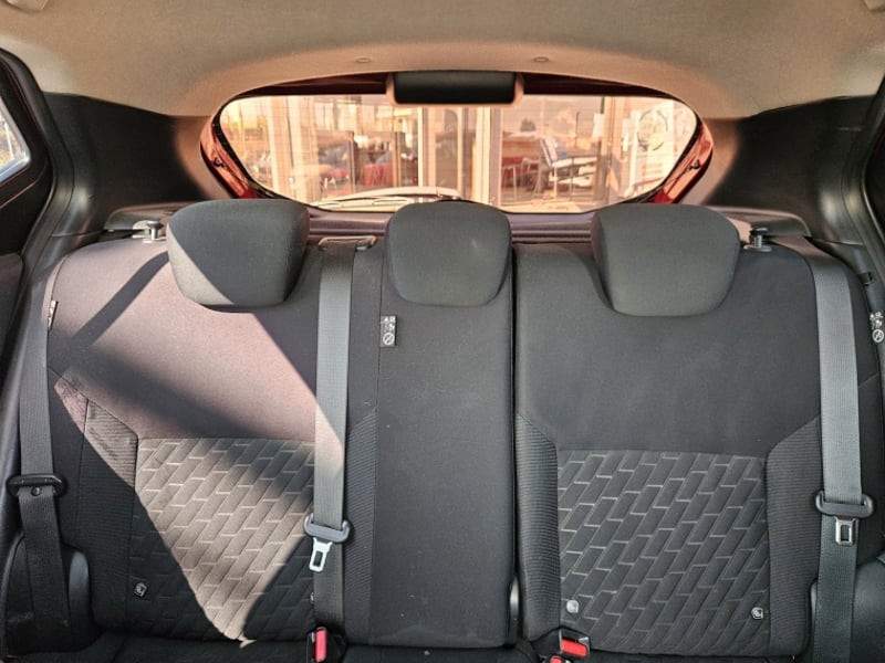 Nissan KICKS 1.6 SENSE MT 2023 - Imagen 15 de 19
