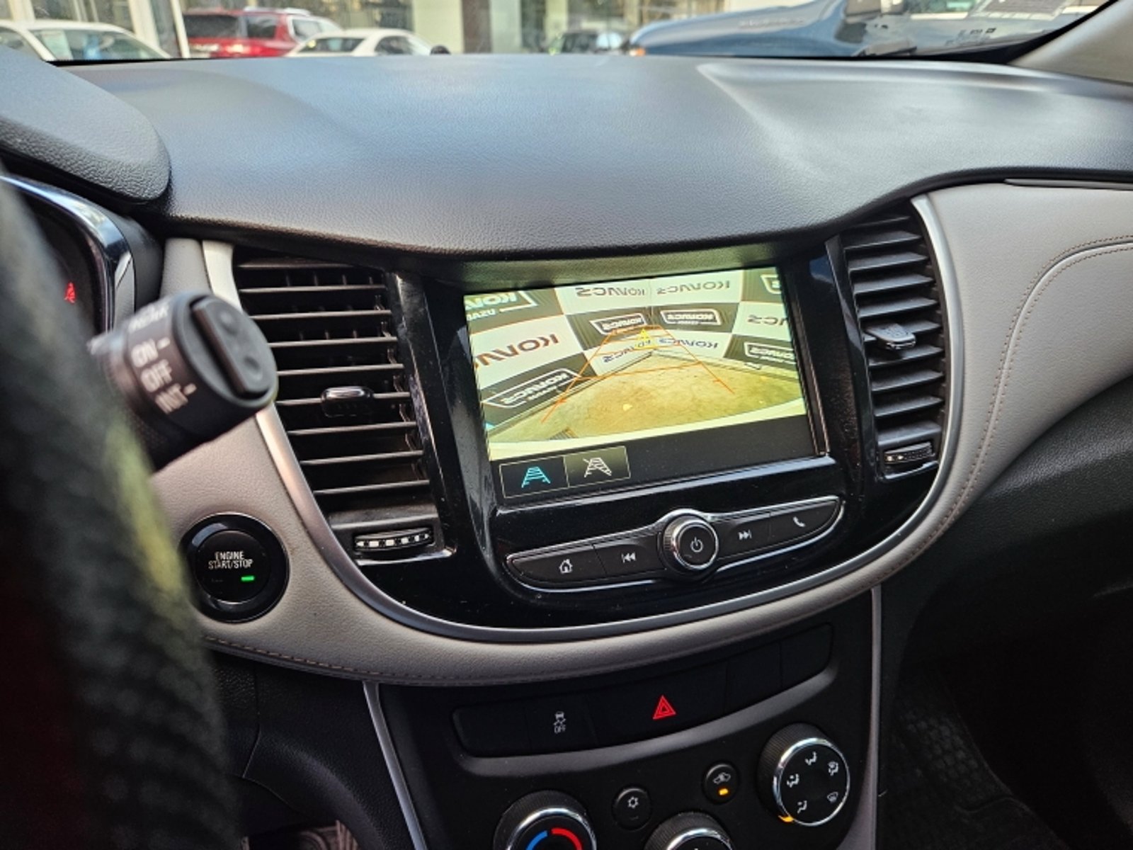 Chevrolet TRACKER 1.8 LT AT 4X4 2020 - Imagen 16 de 19