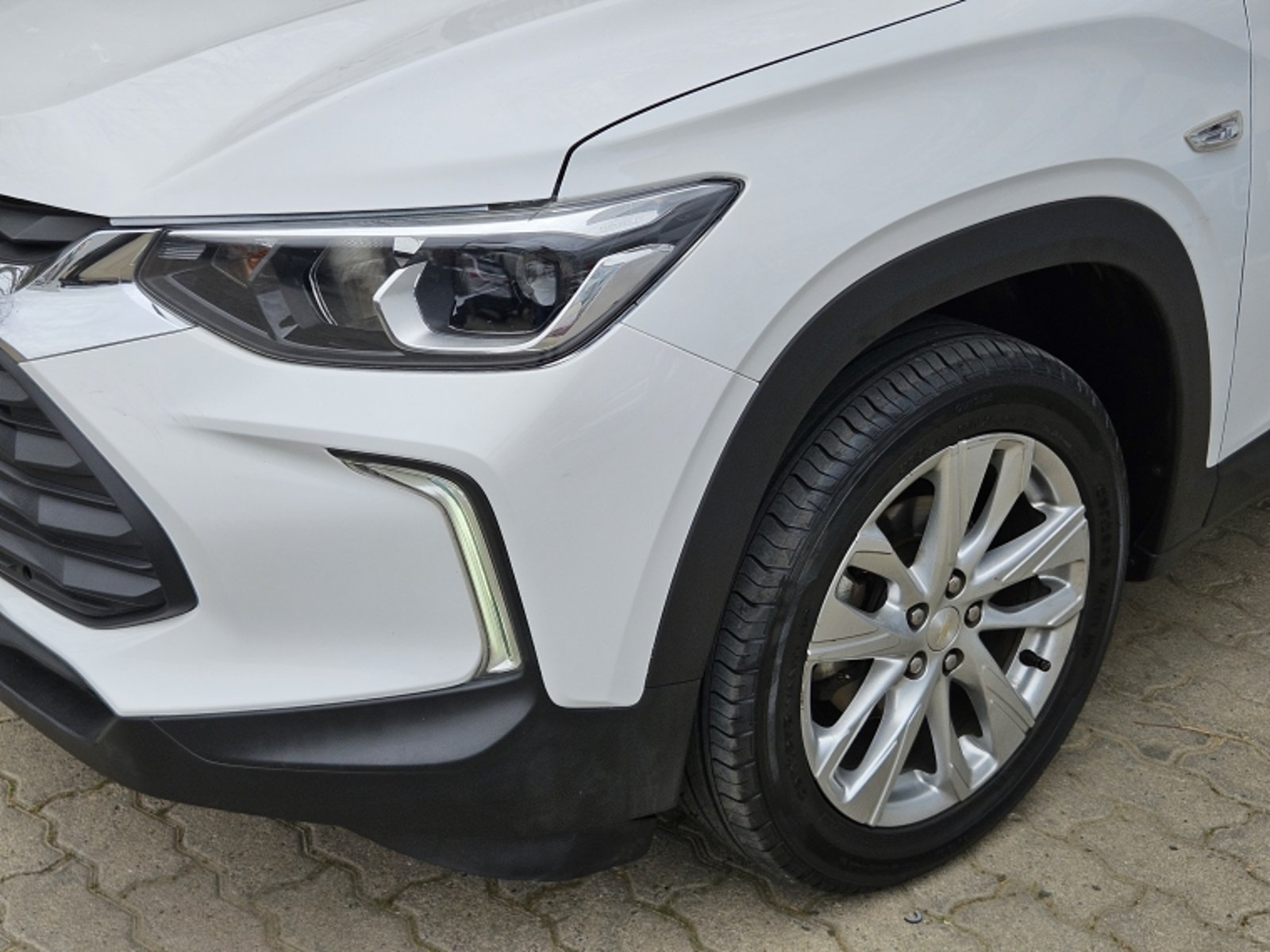 Chevrolet TRACKER 1.2 LTZ MT 2022 - Foto 2 de 18