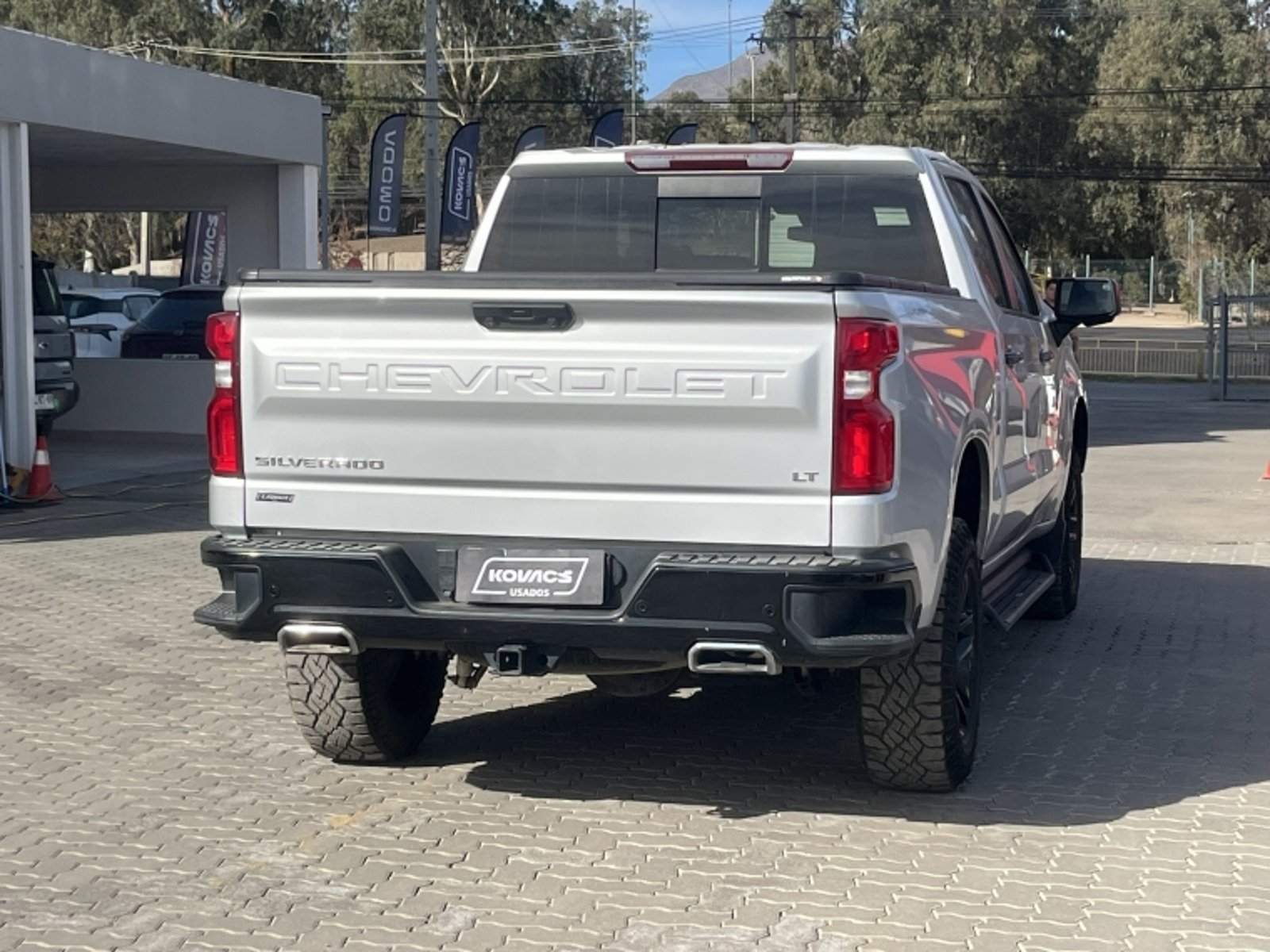 Chevrolet SILVERADO TB 4WD 5.3 2023 - Foto 5 de 20