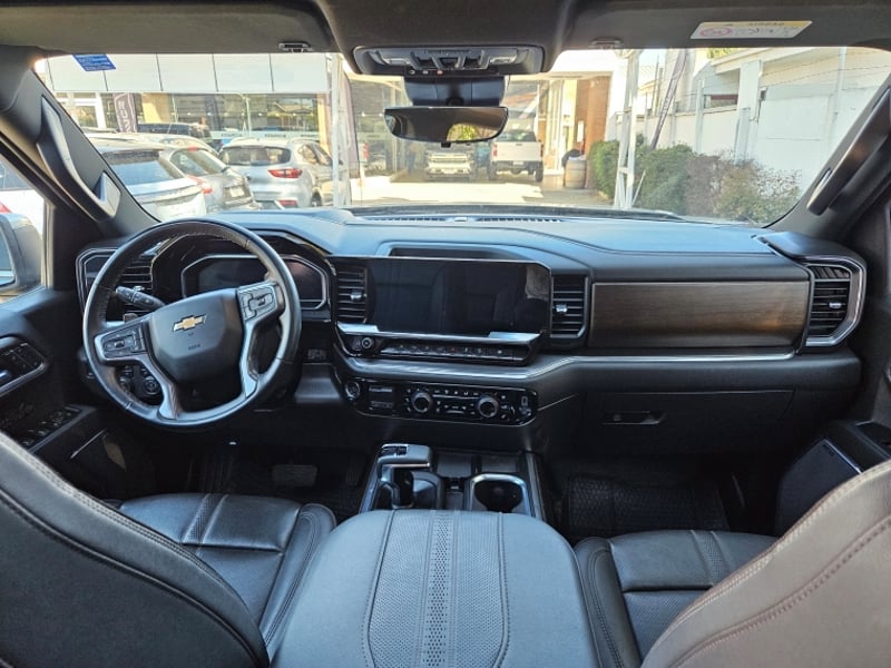 Chevrolet SILVERADO SILVERADO 4X4 3.0L AUT 2025 - Imagen 7 de 19
