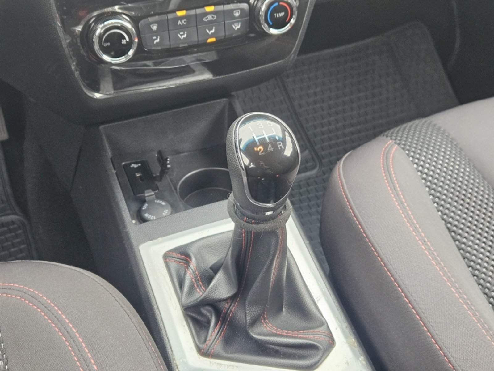 JAC JS2 HB 1.5 2023 - Imagen 11 de 20
