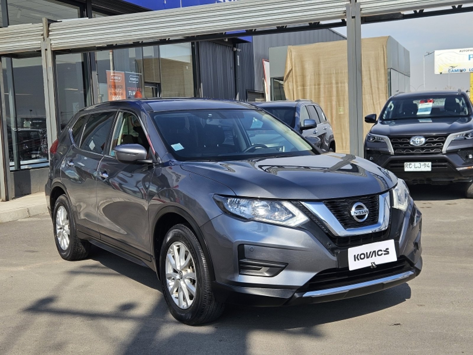 Nissan X-TRAIL SENSE 2ROW AT 2.5 2023 - Imagen 3 de 20