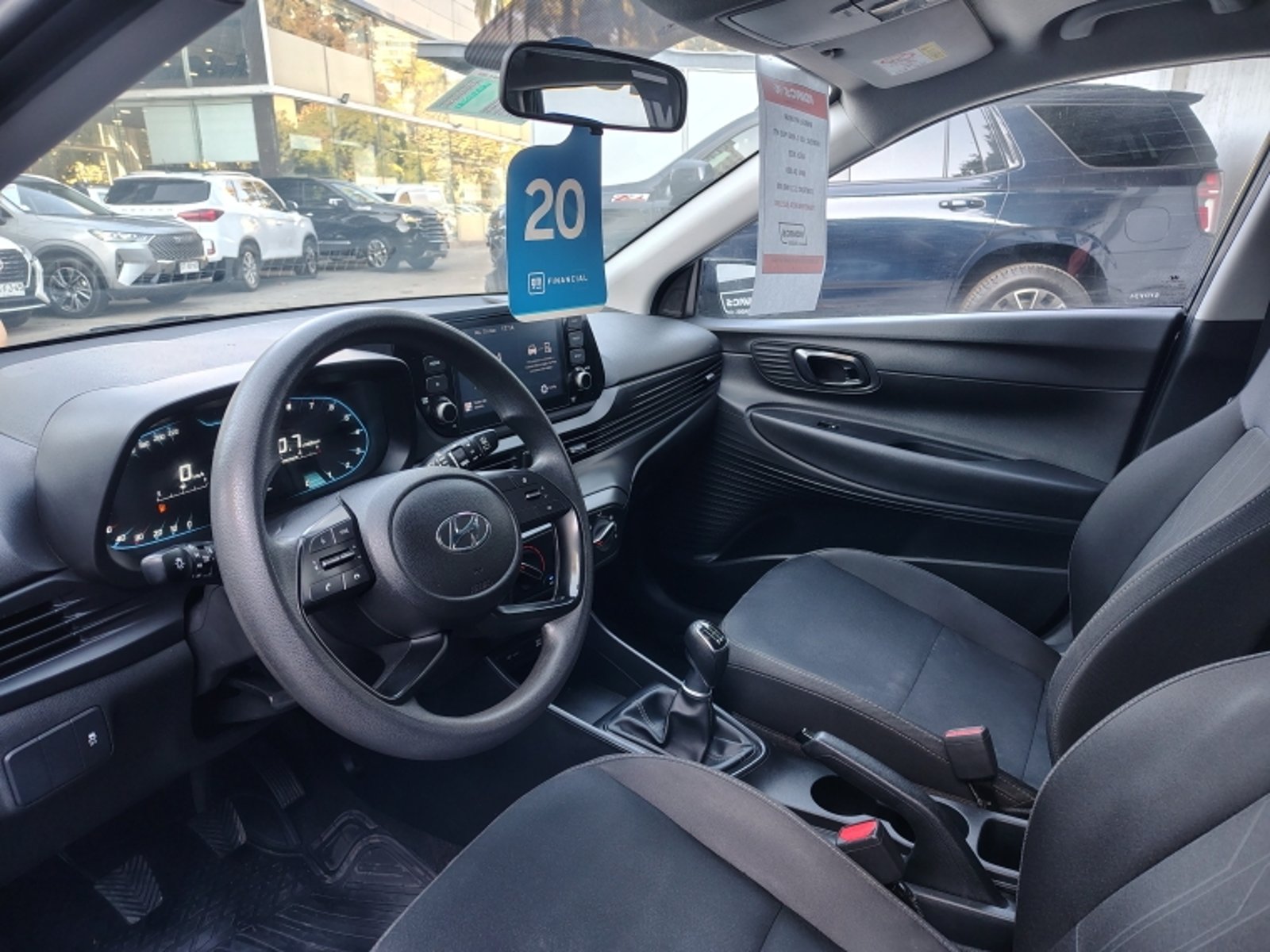 HYUNDAI I-20 1.4 BI3   PLUS  MT 2023 - Imagen 6 de 17