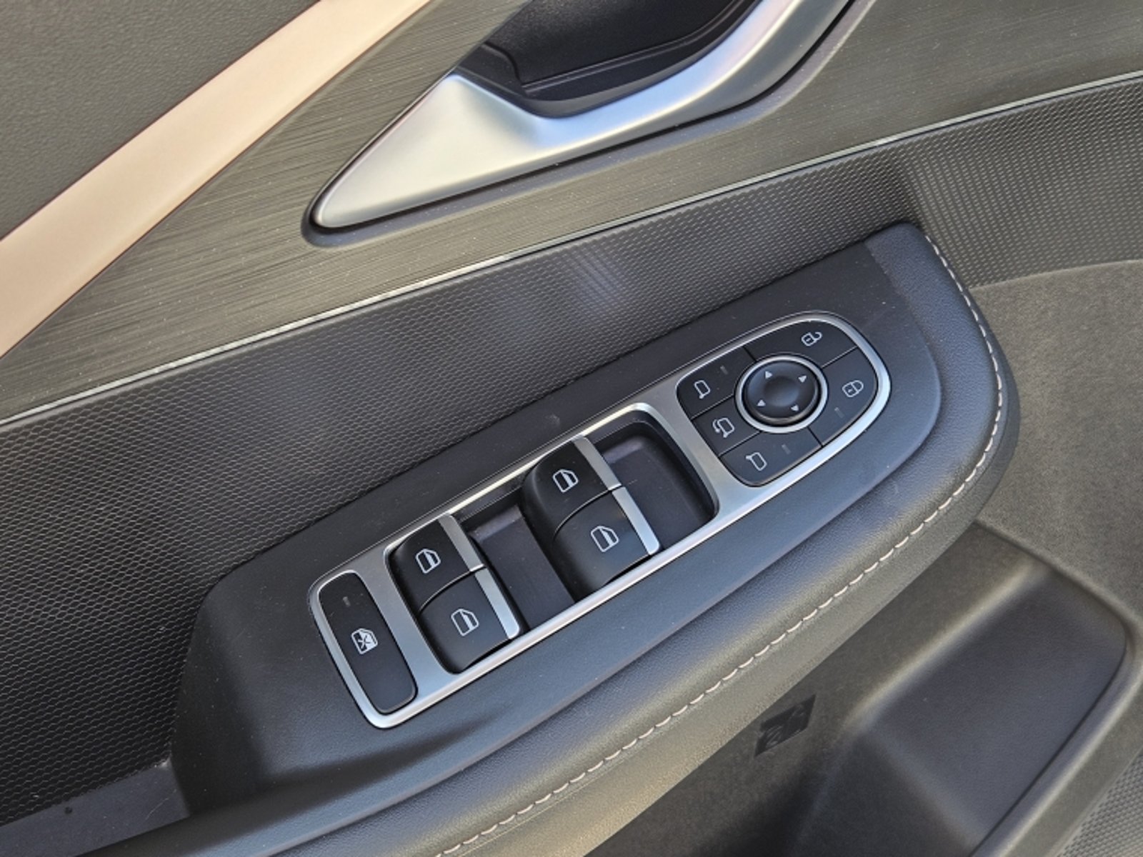 OMODA C5 1.5T CVT LUXURY 2025 - Imagen 14 de 20