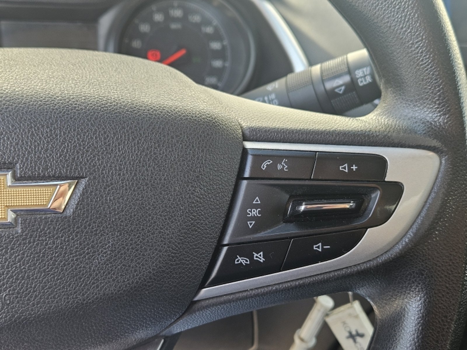 CHEVROLET ONIX LT MT 2023 - Imagen 19 de 20