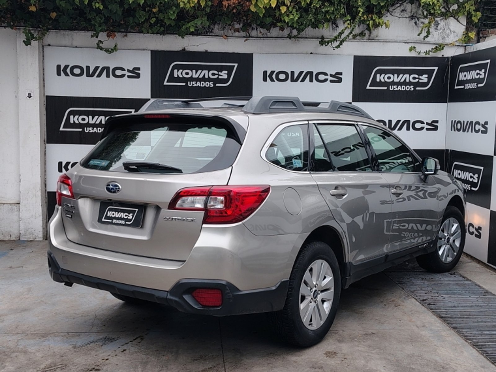SUBARU OUTBACK 2.5 OUTBACK  XS AT 4X4 2018 - Imagen 15 de 19