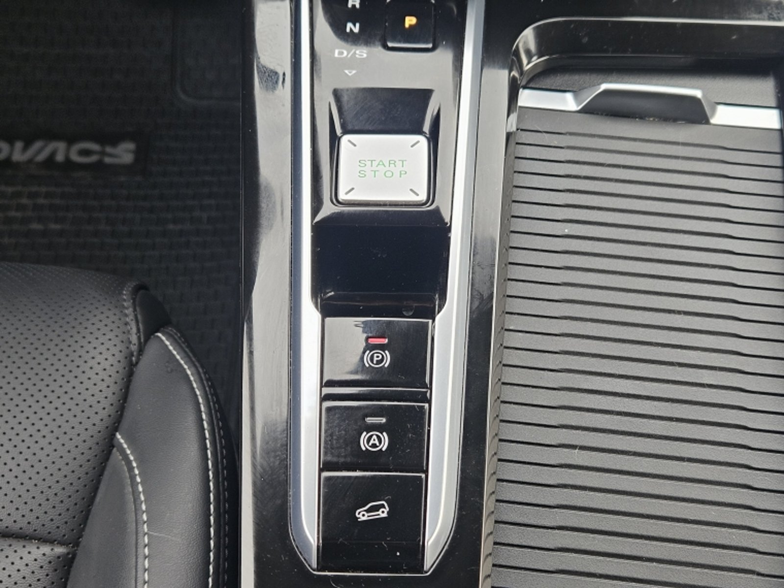 MG ONE 1.5 DLX AT 2024 - Imagen 13 de 20