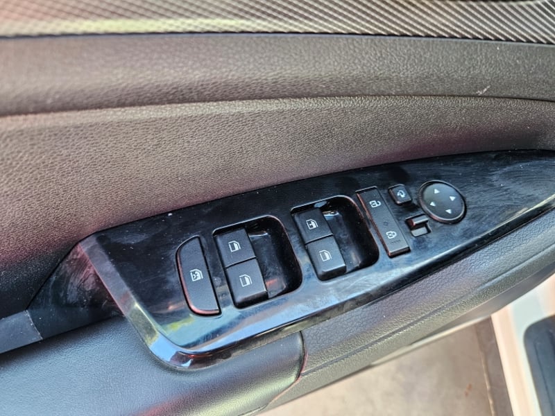 Kia SPORTAGE 2.0L  8AT  DSL 2022 - Imagen 13 de 19
