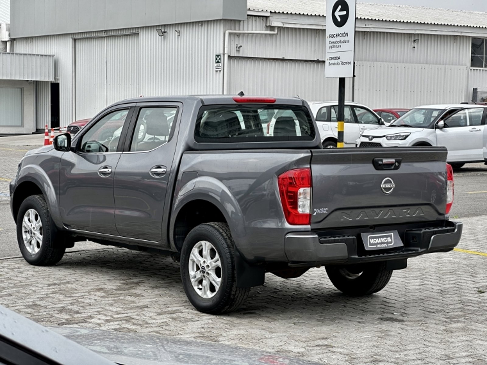 Nissan NAVARA 2.3 DC SE MT 4X2 DIESEL 2023 - Imagen 7 de 18