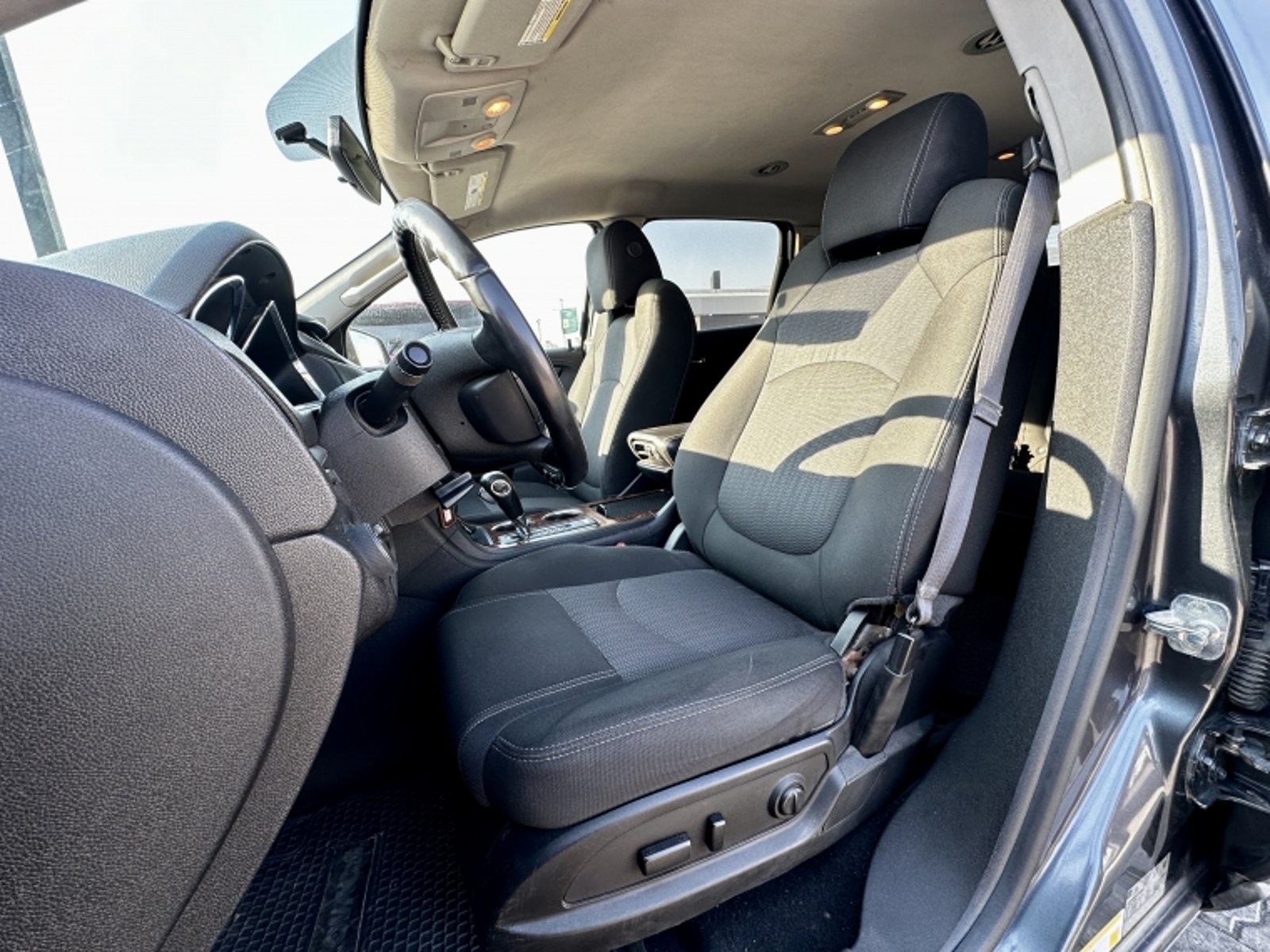 CHEVROLET TRAVERSE 3.6 III 1LT SU AT 4X2 2015 - Imagen 9 de 20