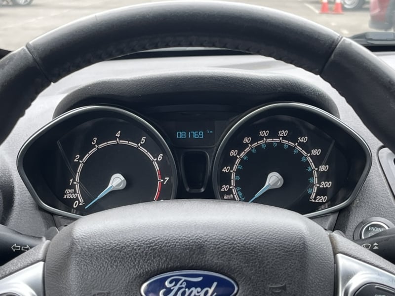 Ford FIESTA TITANIUM 1.6 2017 - Imagen 15 de 20