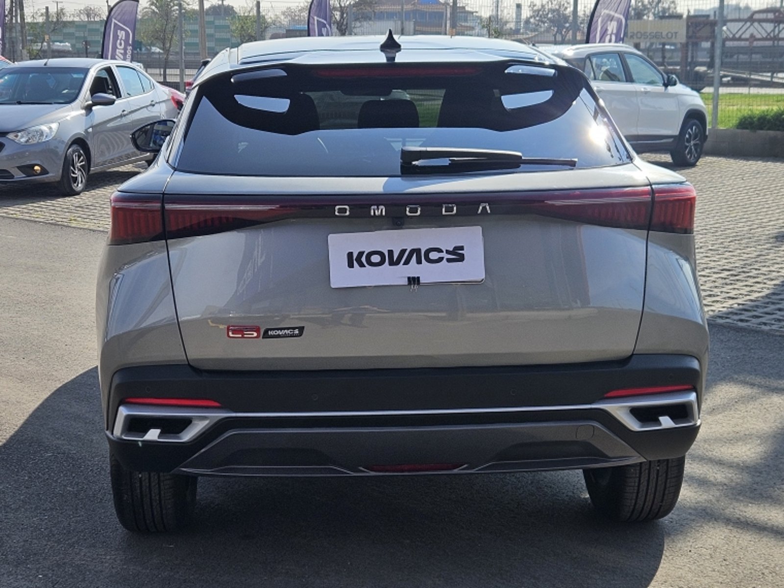 OMODA C5 1.5 T LUXURY AT 2026 - Foto 5 de 20