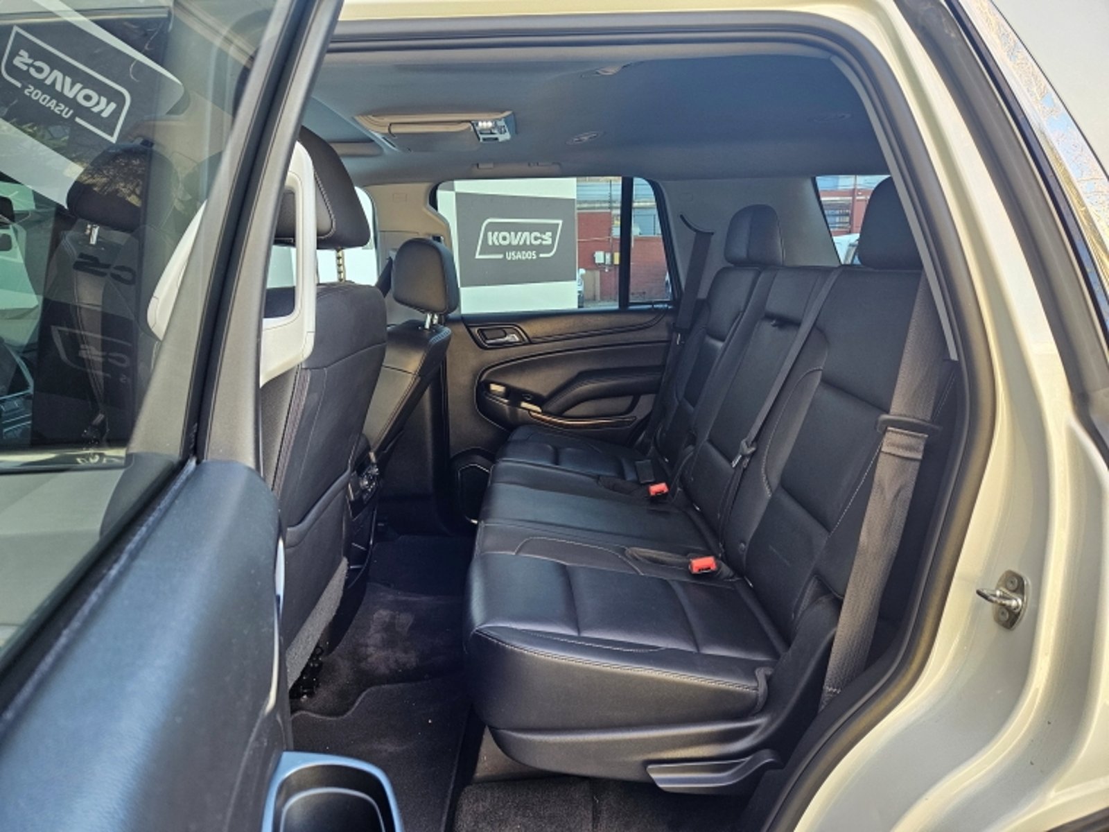Chevrolet TAHOE 5.3 LT AT 4X4 2018 - Imagen 8 de 18