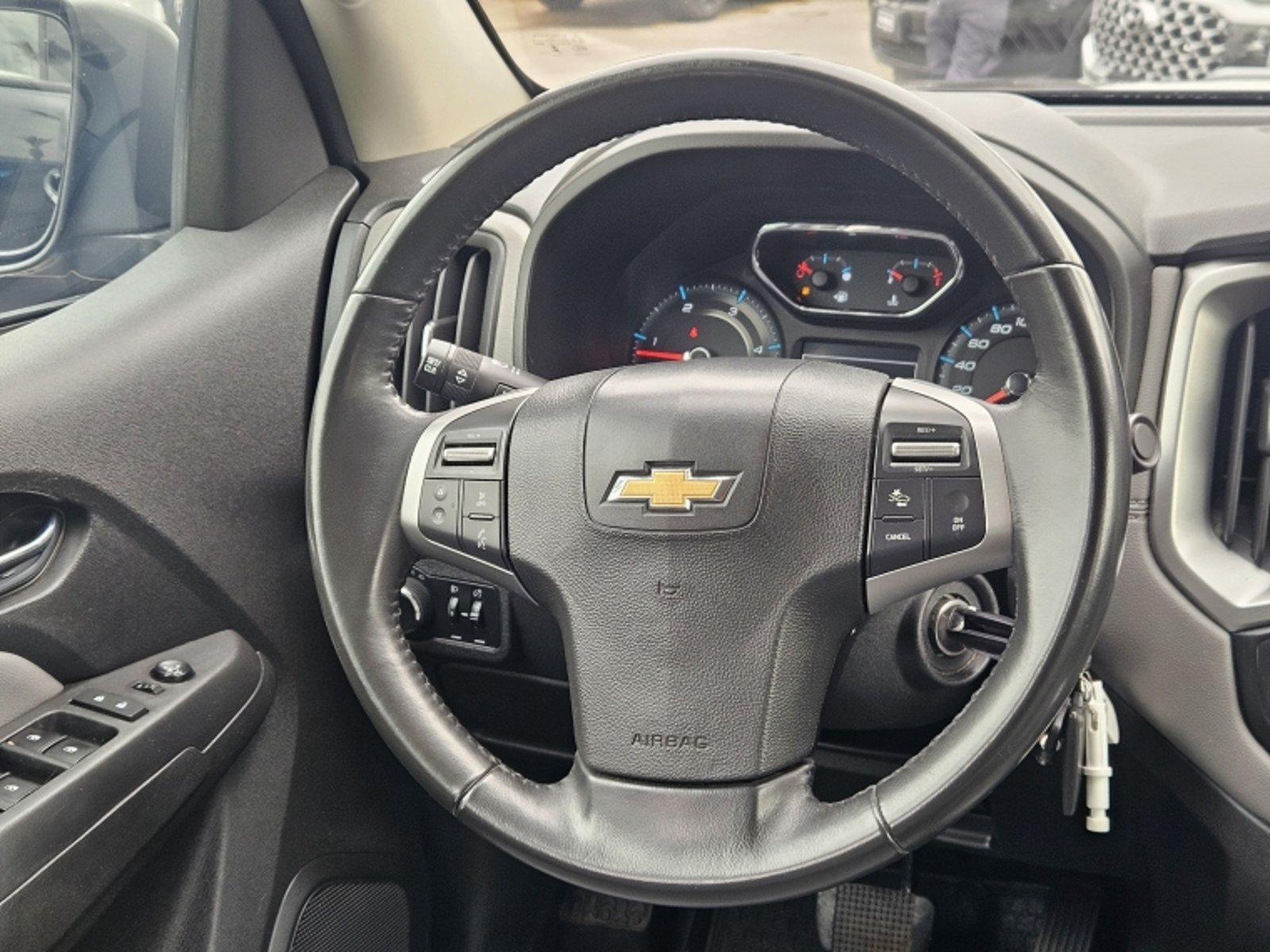 Chevrolet COLORADO LTZ DOB CAB 4X4 2.8 AT 2023 - Imagen 10 de 20