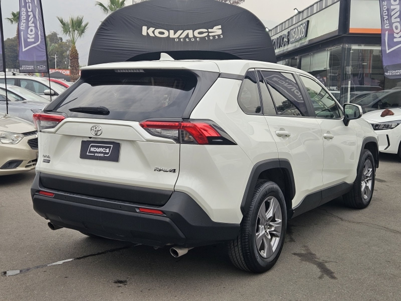 TOYOTA RAV4 OTTO 2.0 AUT 2023 - Imagen 4 de 19