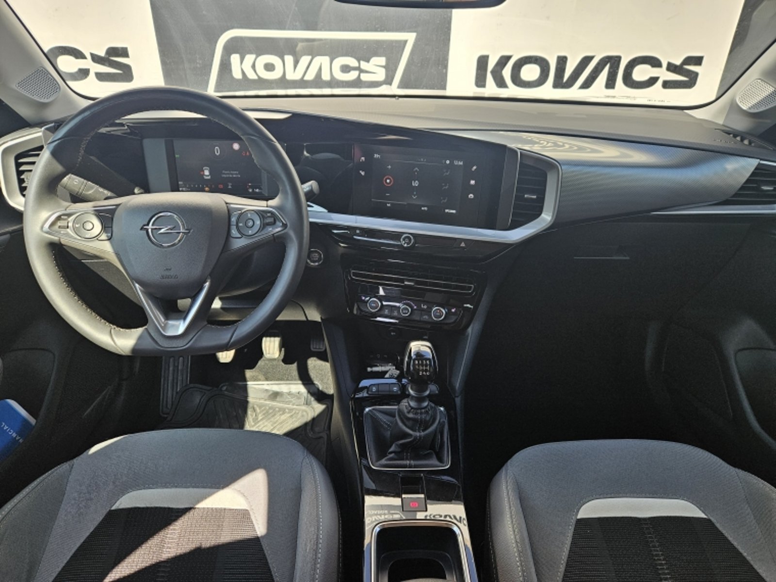 OPEL MOKKA ELEGANCE MT 2024 - Imagen 9 de 20
