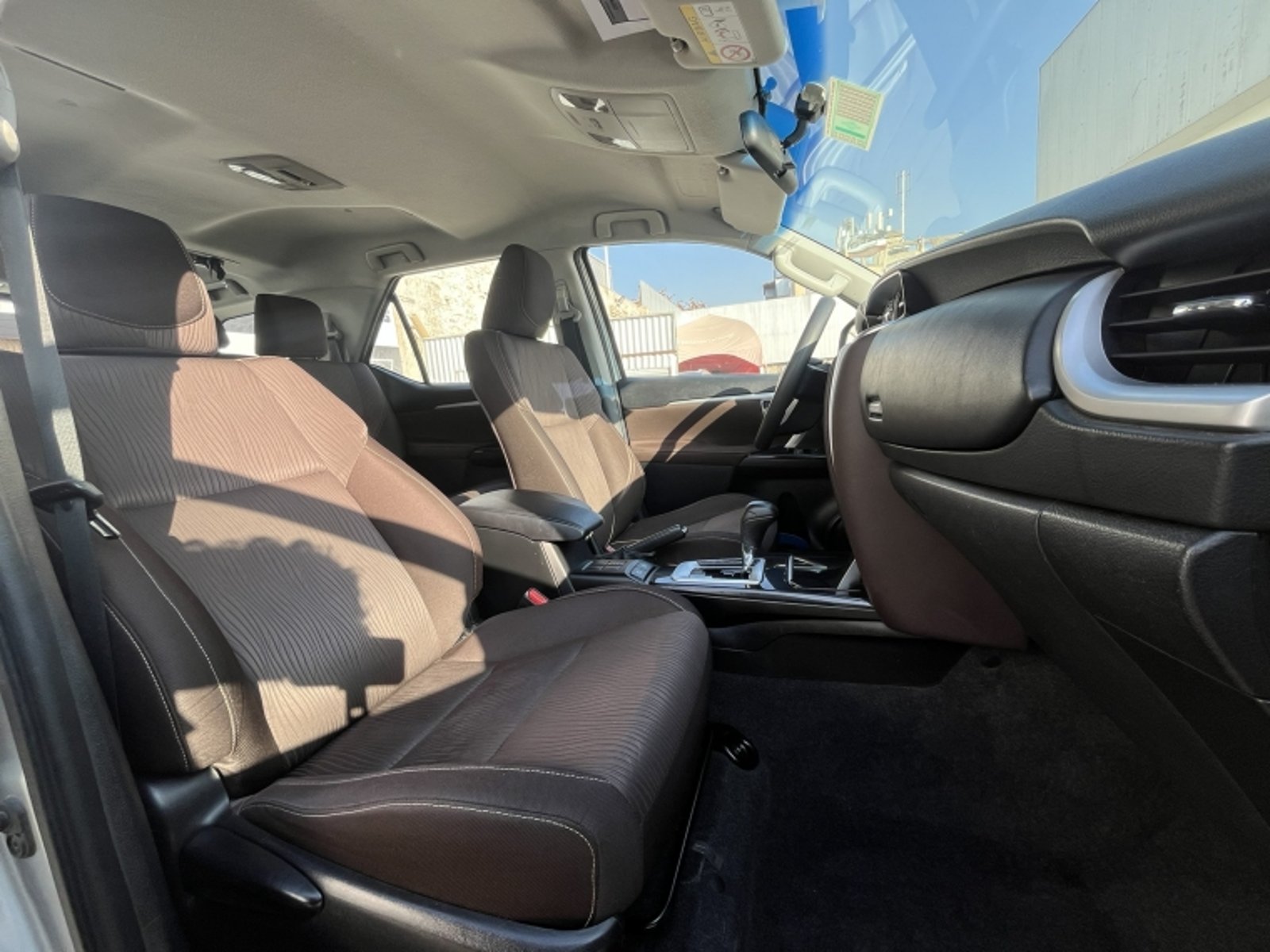 TOYOTA FORTUNER SR5 LFC0 AT 2018 - Imagen 8 de 20