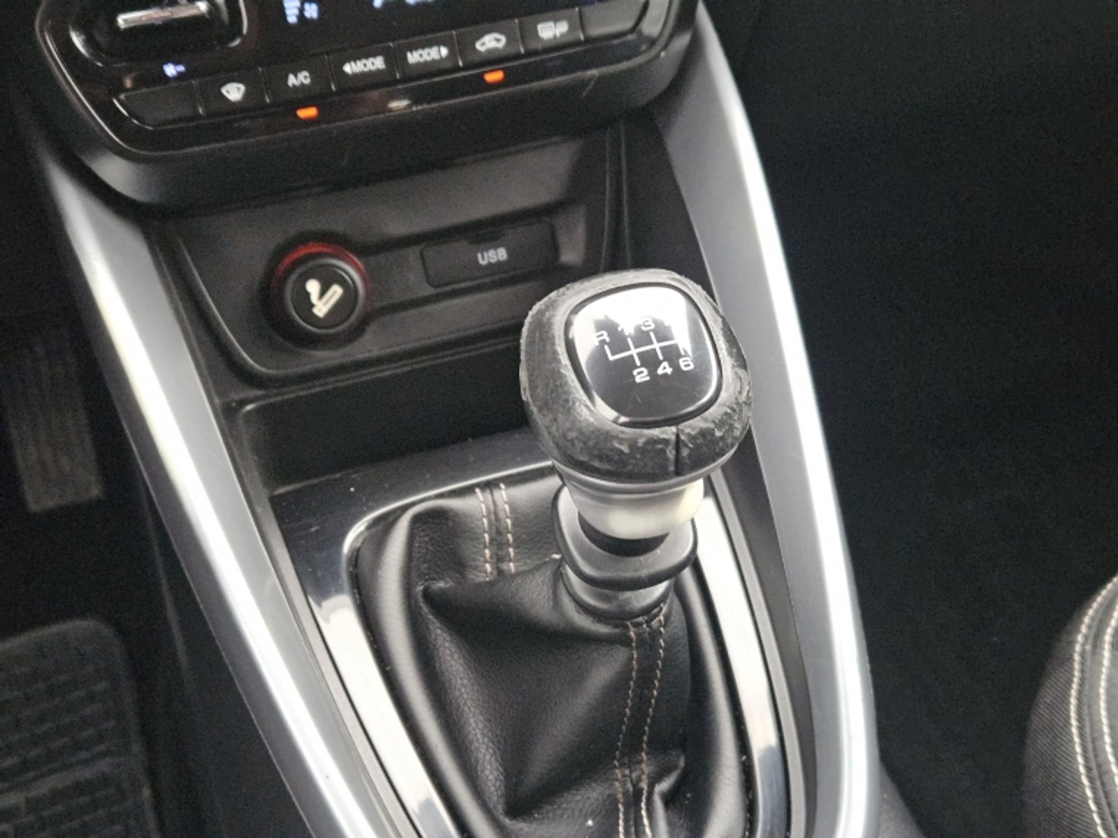 Chevrolet GROOVE 1.5 LTZ MT 2021 - Imagen 13 de 20