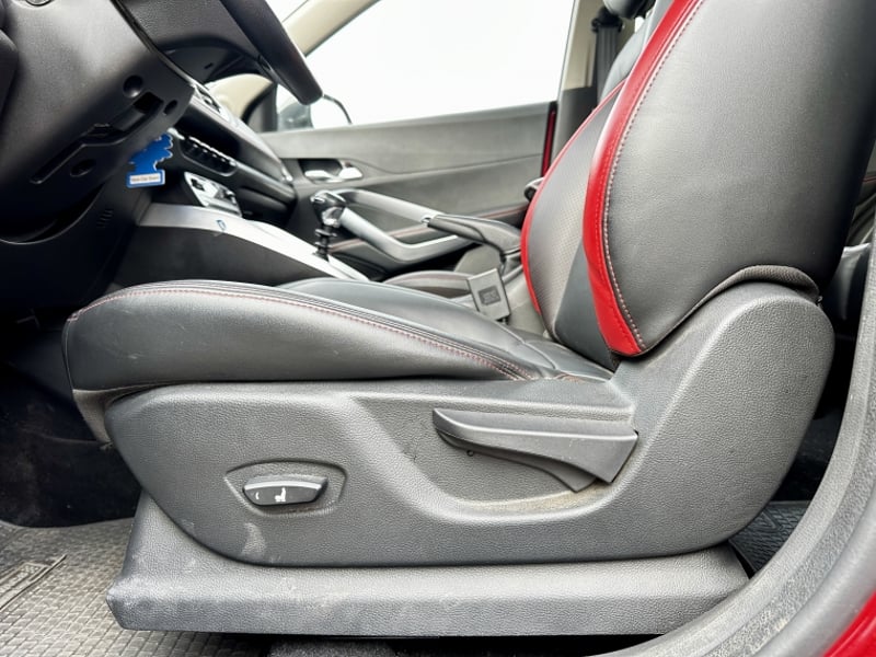 Chevrolet GROOVE 1.5 PREMIER MT 2023 - Imagen 16 de 18