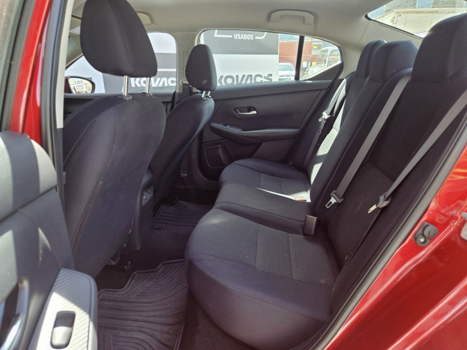 Nissan SENTRA 2.0 SENSE MT 2024 - Foto 5 de 18