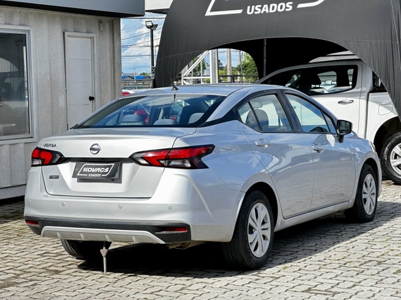 Nissan VERSA 1.6 MT 2021 - Imagen 5 de 18