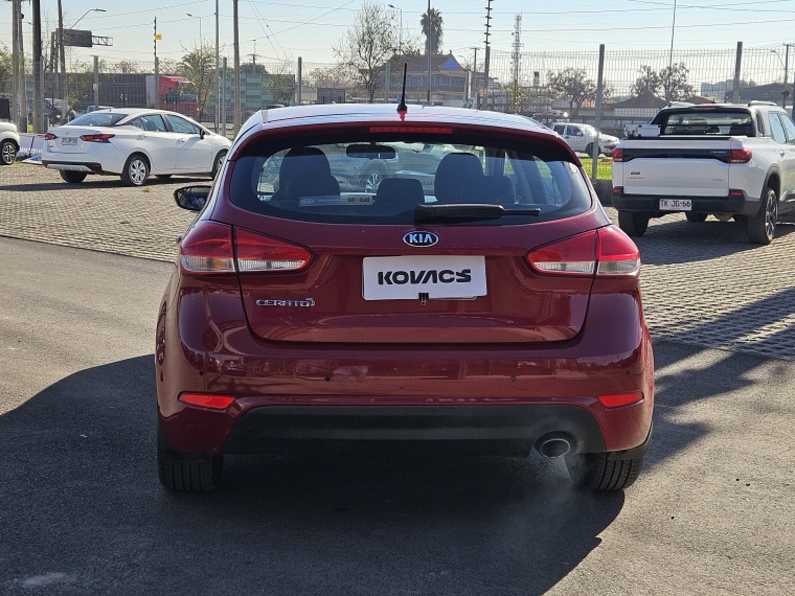 Kia CERATO 5 5 EX MT 1.6 2019 - Imagen 5 de 18