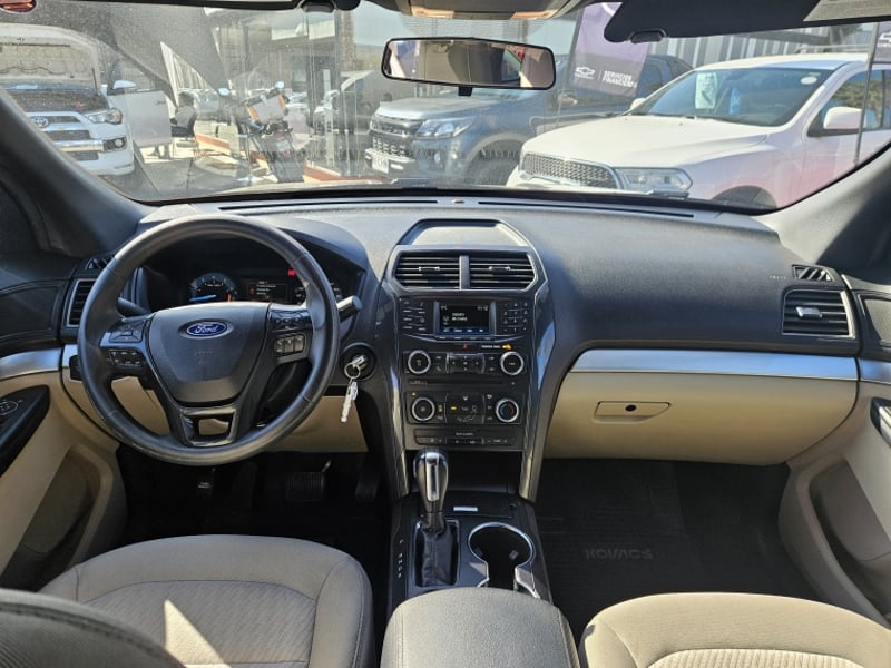 Ford EXPLORER ECOBOOST 2.3 4X2 AT 2019 - Imagen 10 de 20