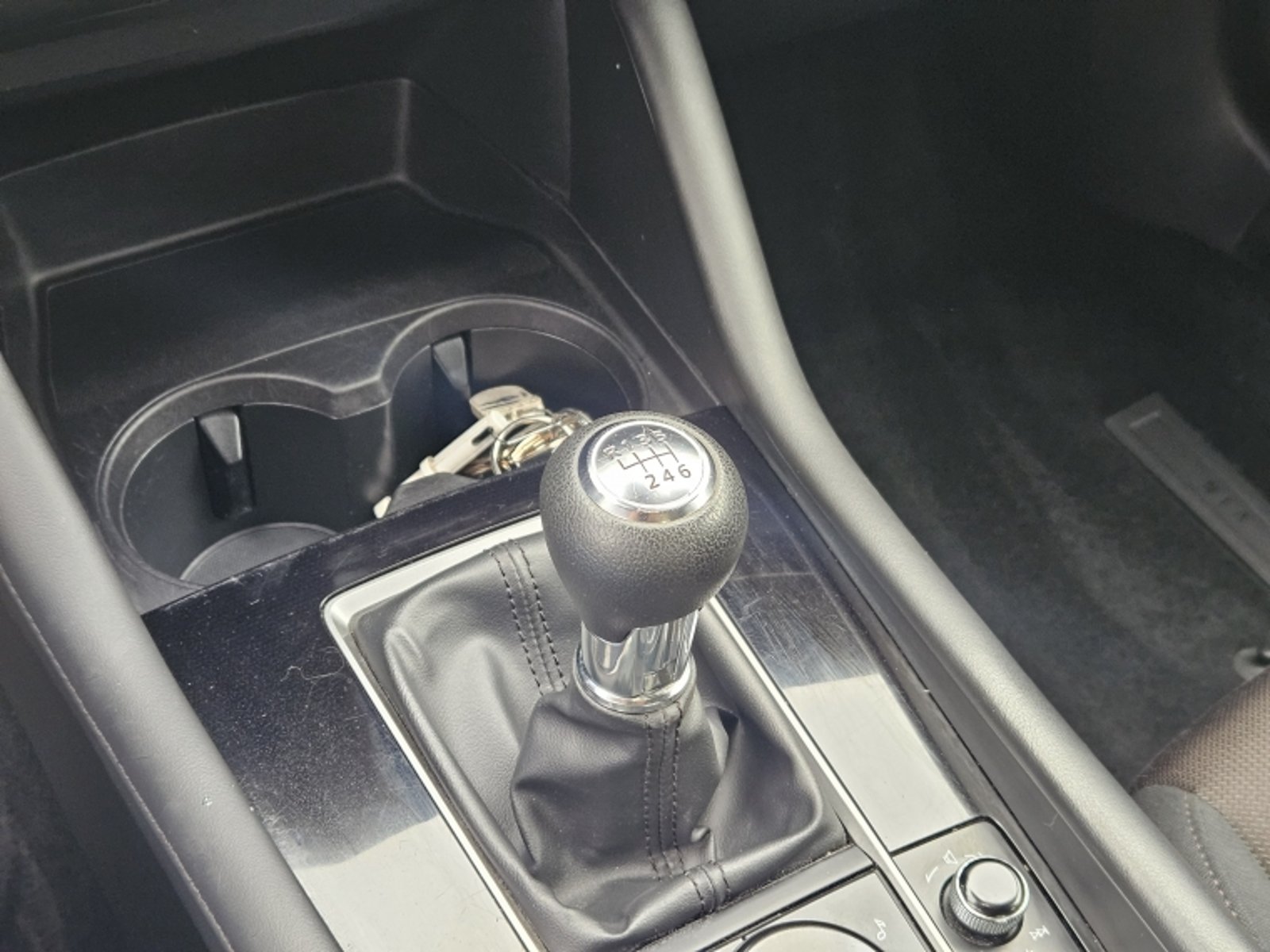 MAZDA 3 V 7G MT 2022 - Imagen 19 de 19